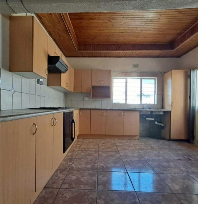 4 Bedroom Property for Sale in Vaal Park Ext 1 Free State